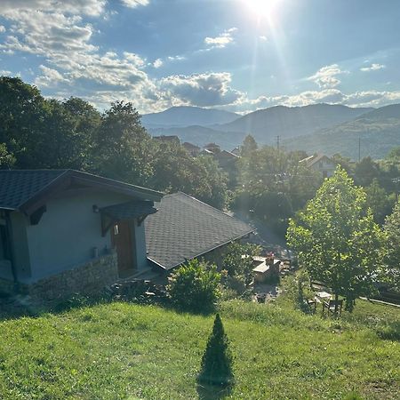Little Garden Cabin Perivolaki 外观 照片