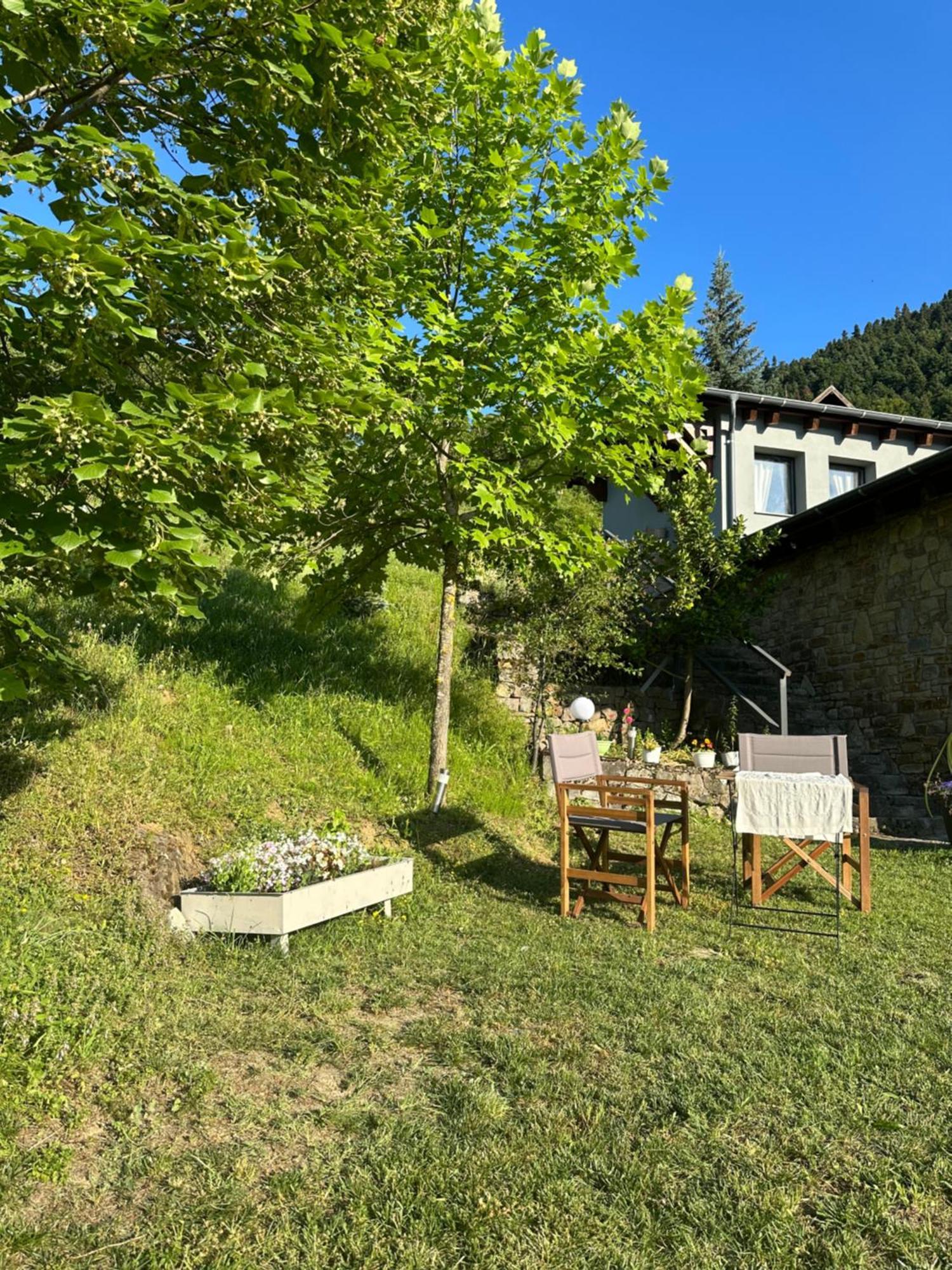 Little Garden Cabin Perivolaki 外观 照片